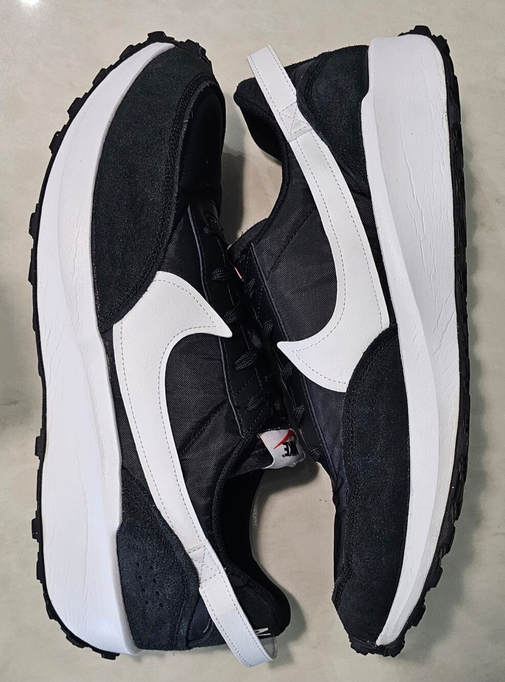 Nike Waffle Debut Black White Mens Size 15 Running Shoes DH9522-001